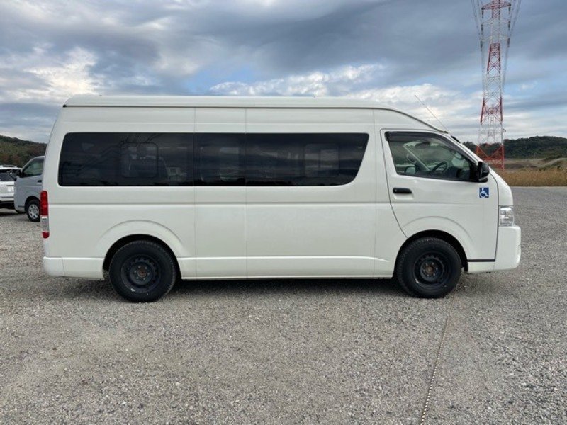Mini Bus